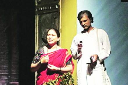 अंतिम फेरीत ‘तीस तेरा’ व ‘असुरवेद’