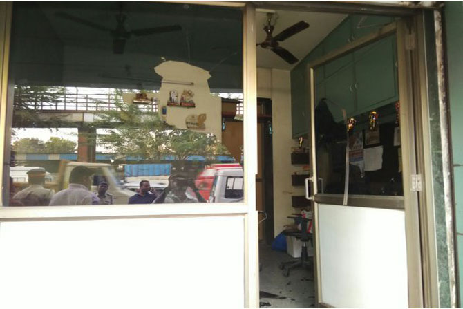 ABVP, Mumbai, attack, Loksatta, Loksatta news, Marathi, Marathi news ABVP, Mumbai, attack, Loksatta, Loksatta news, Marathi, Marathi news