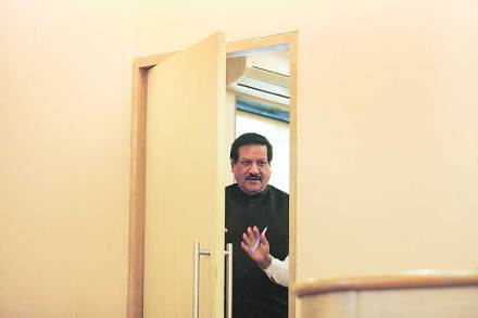 पृथ्वीराज चव्हाण पृथ्वीराज चव्हाण