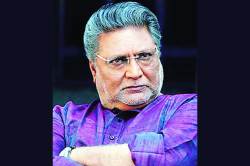 सामाजिक जबाबदार गोखले!