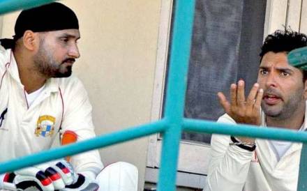 पर्ल्स ग्रुपने हरभजन आणि युवराजला मोहालीत प्लॉट बक्षिस म्हणून दिले होते