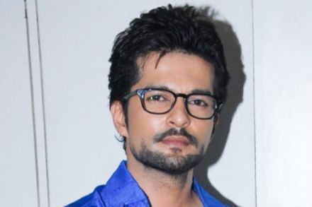 नवीन वर्षाचा सूर्योदय कुटुंबासोबत पाहणार नवीन वर्षाचा सूर्योदय कुटुंबासोबत पाहणार