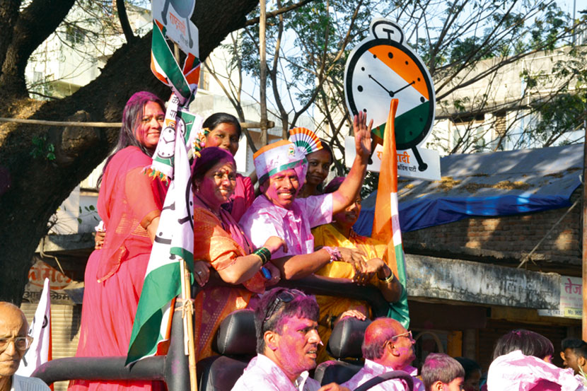 कोल्हापूर स्थायी सभापतिपदी काँग्रेसचे मुरलीधर जाधव कोल्हापूर स्थायी सभापतिपदी काँग्रेसचे मुरलीधर जाधव