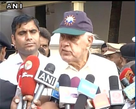 Farooq Abdullah, Pak Army, Kashmir, Loksatta, Loksatta news, marathi, Marathi news