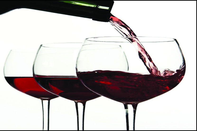 ग्रामीण भागांत परमिट रूमसाठीचे शुल्क ५० हजार रुपये करण्यात आले आहे.