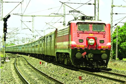 darbhanga express, indian railway darbhanga express, indian railway