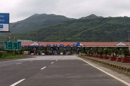 mumbai pune express