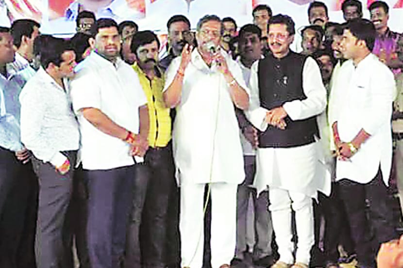 देशभक्ती, सर्वधर्मसमभावाचा नानाचा तरुणाईला संदेश