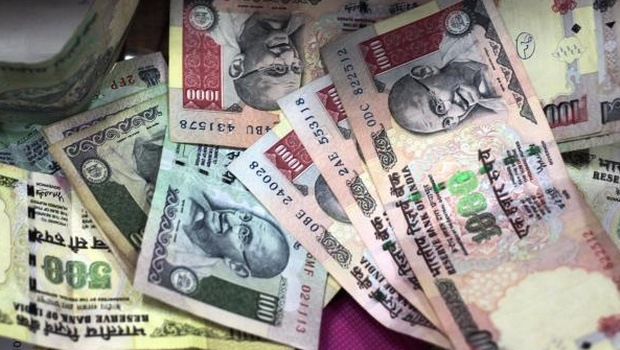 कोल्हापूरमध्ये आरक्षणामध्ये १५ कोटींच्या नुकसानाची माहिती कोल्हापूरमध्ये आरक्षणामध्ये १५ कोटींच्या नुकसानाची माहिती
