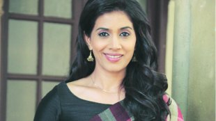 Sonali Kulkarni, सोनाली कुलकर्णी