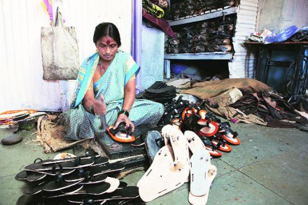 अशिक्षितपणाला मागे ठेवणारी जिद्द