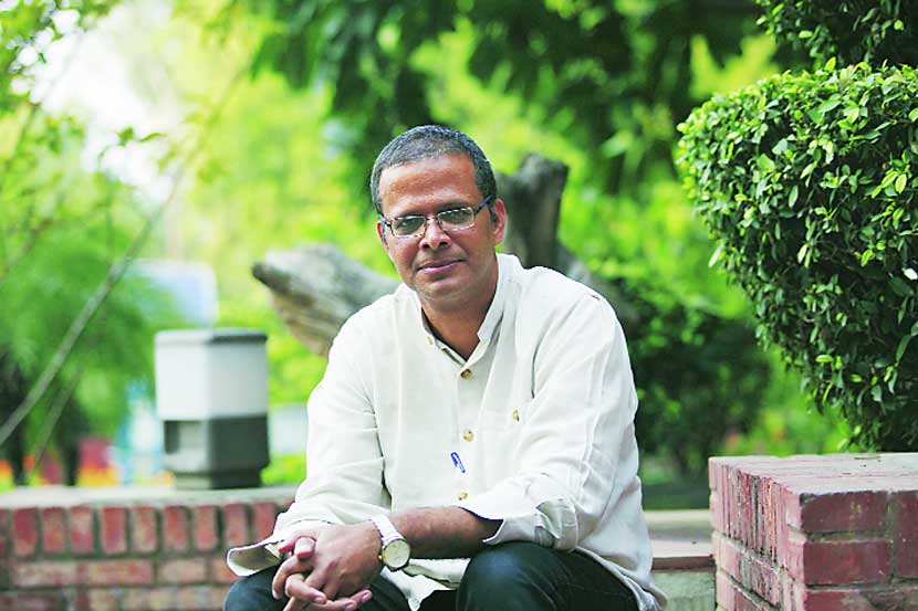 जेरी पिंटो यांचे तोशी तोबग्याल यांनी टिपलेले छायाचित्र (एक्स्प्रेस संग्रहातून) जेरी पिंटो यांचे तोशी तोबग्याल यांनी टिपलेले छायाचित्र (एक्स्प्रेस संग्रहातून)