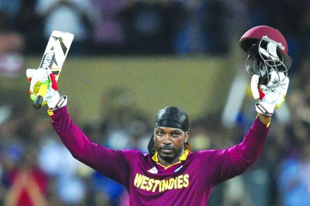 ख्रिस गेलचे सीमोल्लंघन!