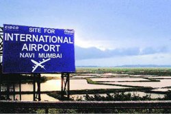 विमानतळ निविदा पुढील आठवडय़ात वितरित