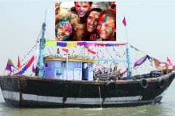 कोरडय़ा रंगांची धुळवड!