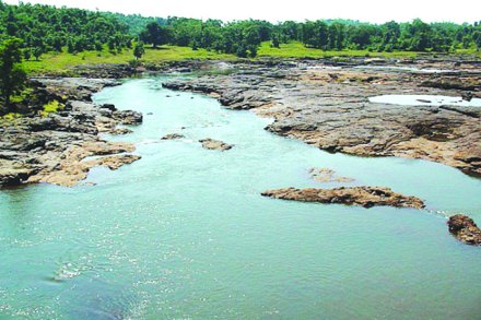 शहरांजवळच्या नद्यांचे ३०० फूट खोलीकरण अप्रस्तुत