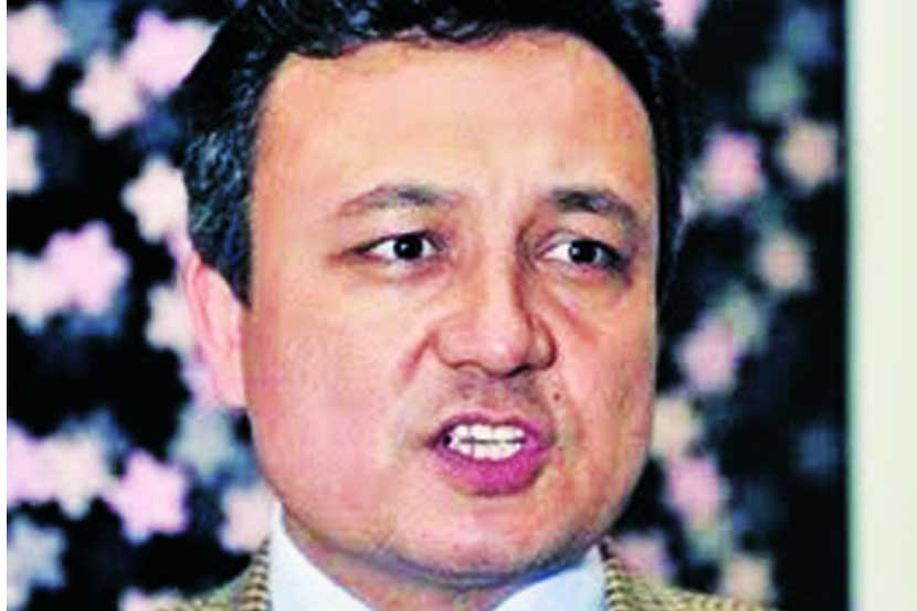 चिनी फुटीर नेत्यास व्हिसा चिनी फुटीर नेत्यास व्हिसा