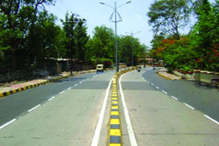 पेव्हर ब्लॉक, दरवाढीवर करडी नजर पेव्हर ब्लॉक, दरवाढीवर करडी नजर