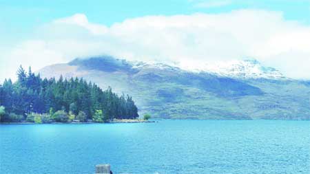 विदेशिनी: मानवी इतिहासातल्या ‘बालक’खुणा.. विदेशिनी: मानवी इतिहासातल्या ‘बालक’खुणा..