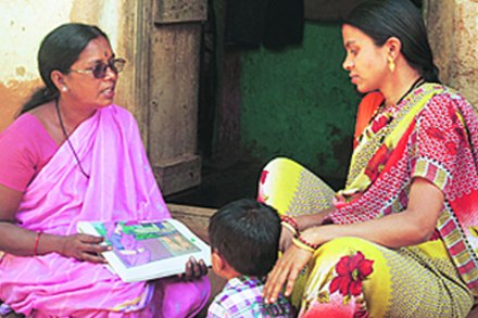 गडचिरोलीत गावकरीच ‘आरोग्यदूत’!