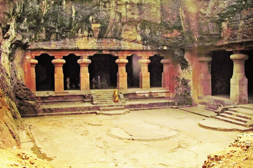 घारापुरीच्या लखलखाटाला अखेर मुहूर्त