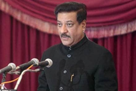पृथ्वीराज चव्हाण पृथ्वीराज चव्हाण