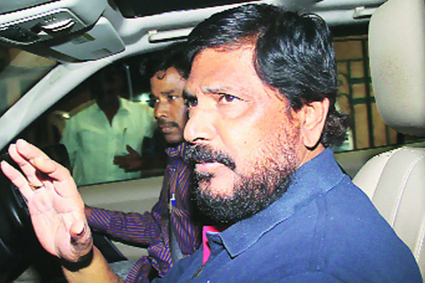 Devendra Fadnavis , Japan banks , Farmers loan waiver , Ramdas Athawale , up election, Maharashtra , Narendra Modi, loksatta, Loksatta news, Marathi, Marathi news Devendra Fadnavis , Japan banks , Farmers loan waiver , Ramdas Athawale , up election, Maharashtra , Narendra Modi, loksatta, Loksatta news, Marathi, Marathi news