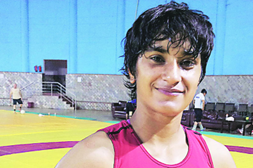 विनेश आणि साक्षीकडून ऑलिम्पिक कोटा निश्चित