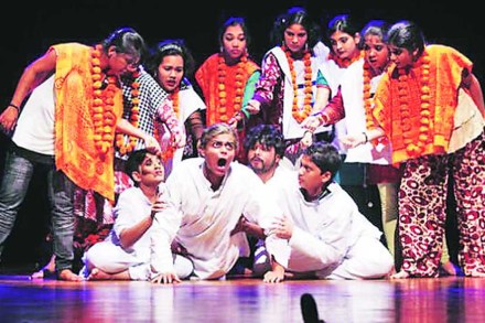 फेर‘फटका’ : मे महिन्यातच बालरंगभूमीवर पडदा