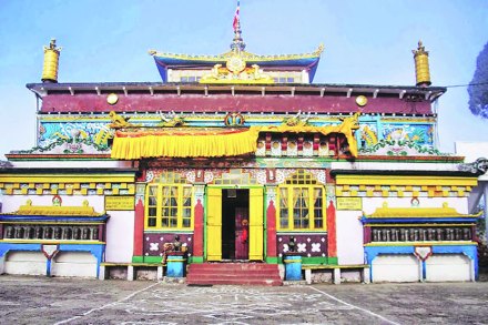 आडवाटेवरची वारसास्थळे : घूम मोनास्ट्री आणि रेल्वे संग्रहालय आडवाटेवरची वारसास्थळे : घूम मोनास्ट्री आणि रेल्वे संग्रहालय