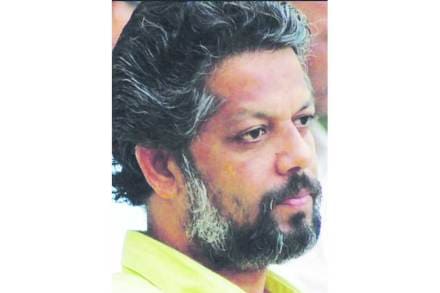 आठवडय़ाची मुलाखत : ‘वाचनाची आवड निर्माण करण्यात यशस्वी’ आठवडय़ाची मुलाखत : ‘वाचनाची आवड निर्माण करण्यात यशस्वी’