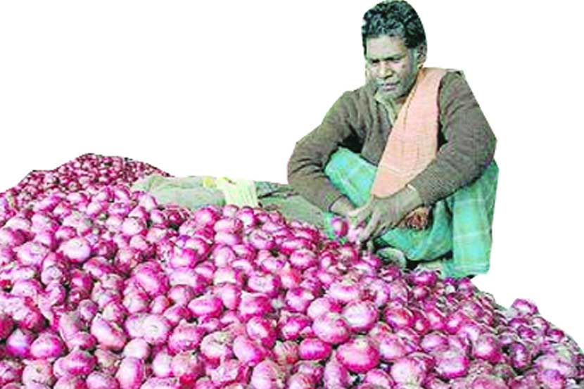 कांदा दरवाढीसाठी केंद्रीय मंत्र्यांना साकडे