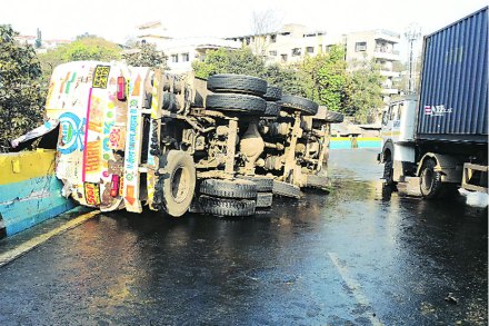 रस्ते अपघातांचे प्रमाण वाढले