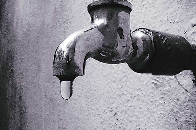 कळंबोलीत आता दुप्पट दराने पाणी कळंबोलीत आता दुप्पट दराने पाणी