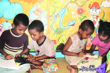 शाळेच्या बाकावरून : विद्यार्थ्यांच्या सर्जनशीलतेचा विकास शाळेच्या बाकावरून : विद्यार्थ्यांच्या सर्जनशीलतेचा विकास