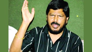 Ramdas Athawale , Maharashtra MP , transgenders to not wear sarees , Loksatta, Loksatta news, Marathi, Marathi news