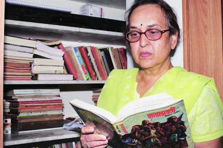 नामवंतांचे बुकशेल्फ : अन्नाइतकेच जीवनात वाचन महत्त्वाचे