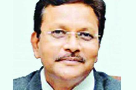 डॉ. मुरलीधर चांदेकर यांच्या नियुक्तीने प्रथमच वाणिज्य विद्याशाखेला सन्मान