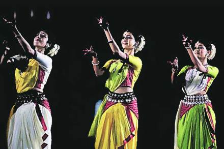 शास्त्रीय नृत्य प्रशिक्षण संधी शास्त्रीय नृत्य प्रशिक्षण संधी
