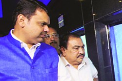 राजीनाम्याने आव्हाने वाढली