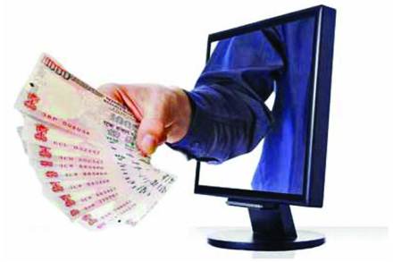 परदेशातून भेटवस्तू पाठविण्याच्या आमिषाने महिलांना गंडा