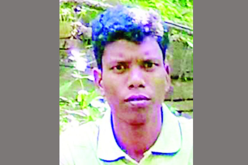 अथरामवर नक्षल चळवळ आक्रमक करण्याची जबाबदारी होती