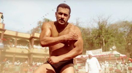 VIDEO: आता मी कमीच बोलायला हवे- सलमान खान VIDEO: आता मी कमीच बोलायला हवे- सलमान खान