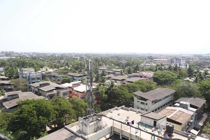 एमआयडीसीला अतिक्रमणांची ‘झालर’