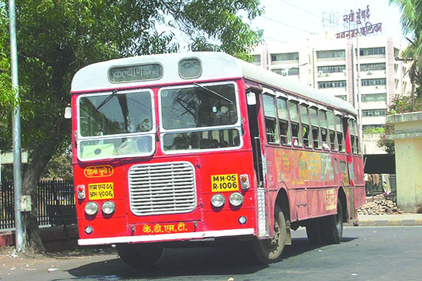 सरकारी जमिनींचा पुनर्विकास वादात