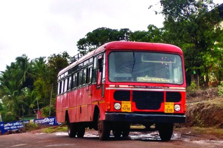 अपघात निधीच्या नावाखाली एसटीची कोटय़वधींची वसुली!