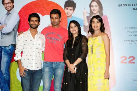 VIDEO: ‘& जरा हटके’चा हटके ट्रेलर