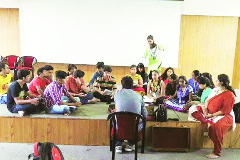 कॉलेजच्या कट्टय़ावर : युथ फेस्टिवलच्या तयारीची लगबग