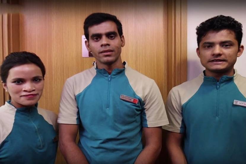 VIDEO: अस्वच्छ खोली १५ मिनिटांत चकाचक VIDEO: अस्वच्छ खोली १५ मिनिटांत चकाचक
