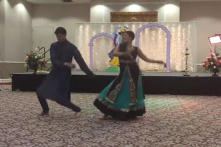 Bride and brother pull of epic wedding dance , संगीत सोहळा, video goes viral , bride and her brother perform a Bollywood medley at the Sangeet, Loksatta, Loksatta news, Marathi, marathi news Bride and brother pull of epic wedding dance , संगीत सोहळा, video goes viral , bride and her brother perform a Bollywood medley at the Sangeet, Loksatta, Loksatta news, Marathi, marathi news